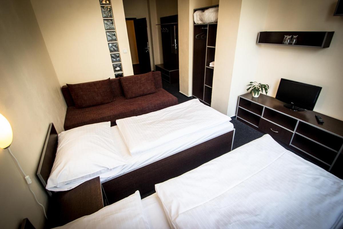 Hotel Sazavsky Ostrov Sázava Eksteriør bilde