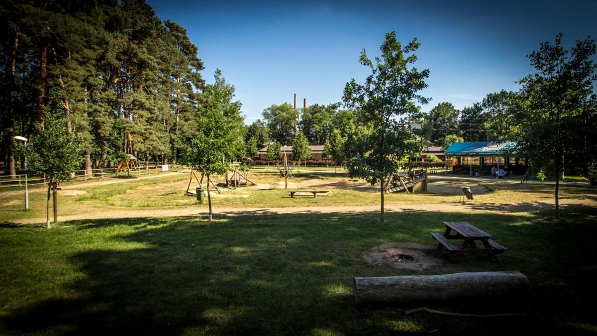 Hotel Sazavsky Ostrov Sázava Eksteriør bilde